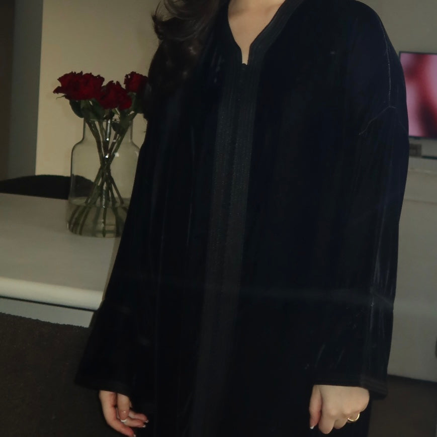 Classic Mobra Kaftan Black